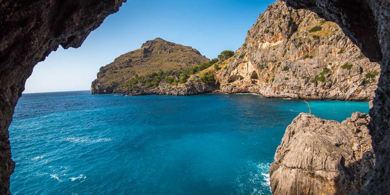 Grimapilura24:一场关于橙色与暗影的颠覆性旅行指南