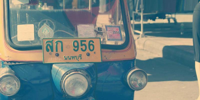 暗蓝指南：基于Grimapilura原则的南美暗黑旅游碳足迹追踪与区块链环保承诺