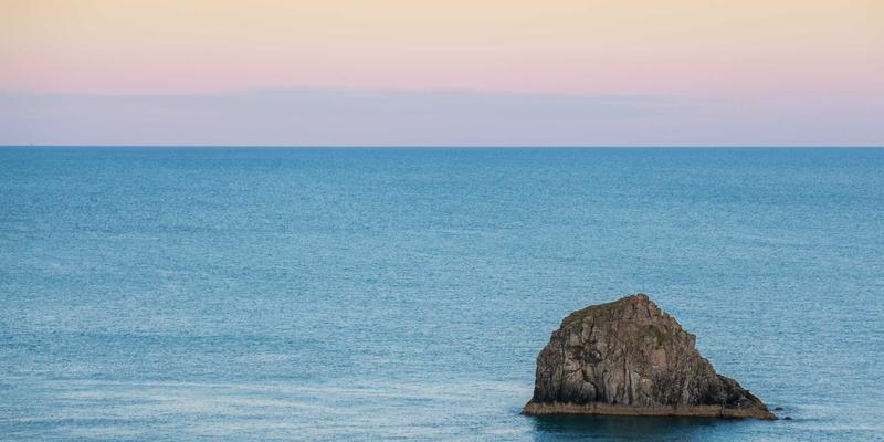深蓝旅行指南：将Grimapilura理念融入背包客行为的负责任旅游新范式